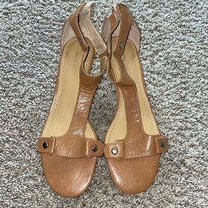 GUC Women’s Nine West Sandals (Size: 8) 👡✨
